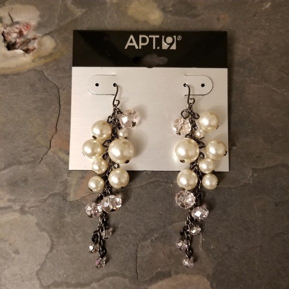 Apt. 9 Jewelry - APT. 9 💋 Pearl & Pink Beaded Chandelier earrings